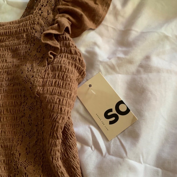 SO Crochet Trim Tank Top - Picture 2 of 5